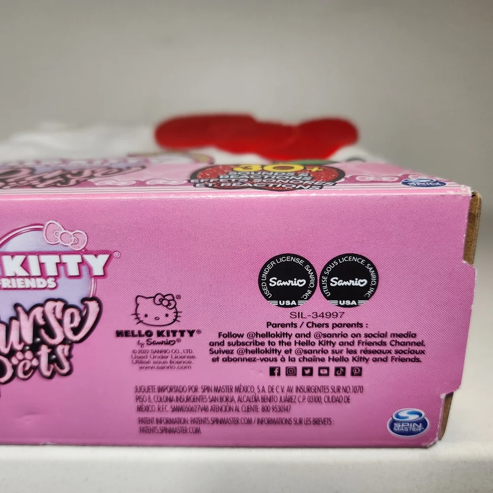 NEW Hello Kitty Purse Pets 30 Sounds Blinking Eyes Interactive Crossbody bag